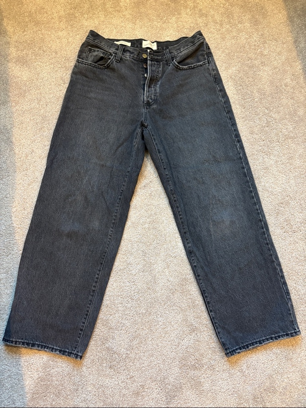 Universal Thread Relaxed Straight Jeans in Washed Black